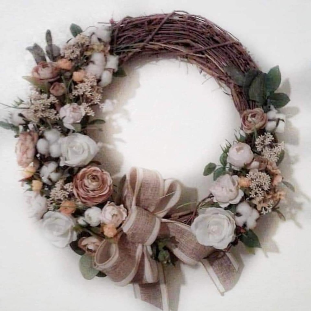 CelebrationOfLife Remembrance Sympathy Wreath Anytime Multseasonal Wreath F